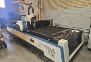 High Power Laser CNC Machine 6.6kw 3015 Bed