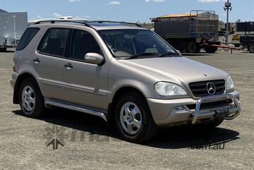 Mercedes Benz 2002 MERCEDES-BENZ ML320 SUV