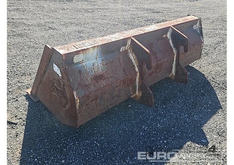 JLG Telehandler Bucket 