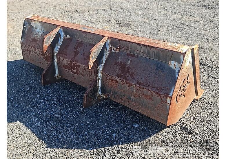 JLG Telehandler Bucket 