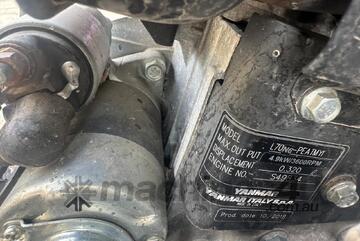 Cub Cadet   1050 ride on mower