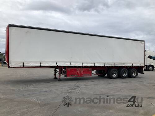 2016 Maxitrans ST3 Tri Axle Curtainside B Trailer