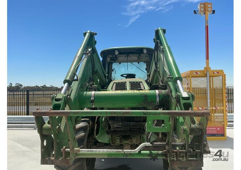 John Deere 6125M Tractor