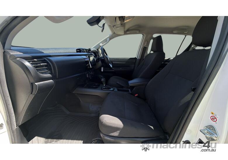 2019 Toyota Hilux Workmate Petrol