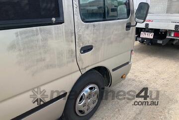 2000 Toyota Coaster 50 Series Motorhome