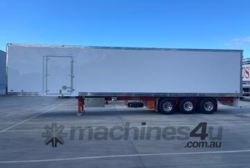 2024 Maxitrans ST3 Tri Axle Pantech Trailer