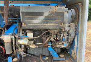 Genie 2002   S-40 Boom Lift