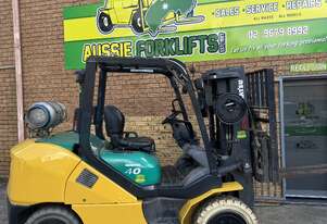 4 Ton Komatsu Forklift Under 5000 Hours