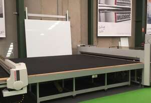 HUMAM FREEFALL SERVICE/ LOADING TABLE