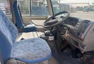 2018 Mitsubishi Rosa BE600 Bus