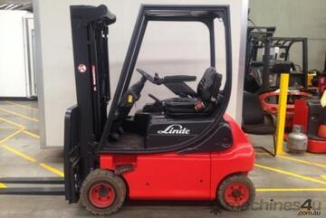 LINDE E18P Counterbalance Forklift
