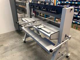  Segment Folding Machine - picture1' - Click to enlarge