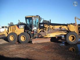 2011 Caterpillar 14M - picture2' - Click to enlarge