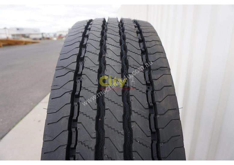 caption 295/80R22.5 Michelin X Multi Steer Tyre