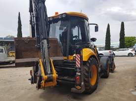 2015 MST 6 BACKHOE WITH LOW 800 HOURS. FULLY OPTIONED - picture2' - Click to enlarge