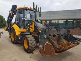 2015 MST 6 BACKHOE WITH LOW 800 HOURS. FULLY OPTIONED - picture1' - Click to enlarge