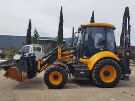 2015 MST 6 BACKHOE WITH LOW 800 HOURS. FULLY OPTIONED - picture0' - Click to enlarge
