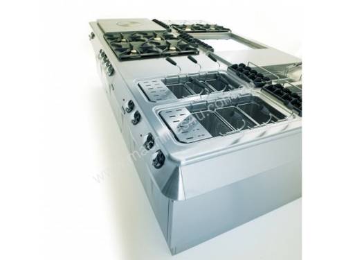 Mareno ANCT9FE-8E Electric Solid Top Oven