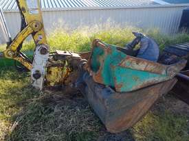 Yanmar 8 ton excavator - picture0' - Click to enlarge