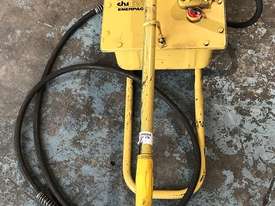 Enerpac Pump P462 Manual Hydraulic 10000 PSI 3 way 2 position - picture0' - Click to enlarge