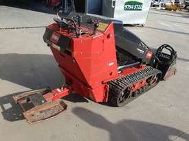 TORO TX525 WIDE RUBBER TRACKED MINI LOADER IN GREAT CONDITION WITH TRAILER AND ATTACHMENT PACKAGE - picture1' - Click to enlarge