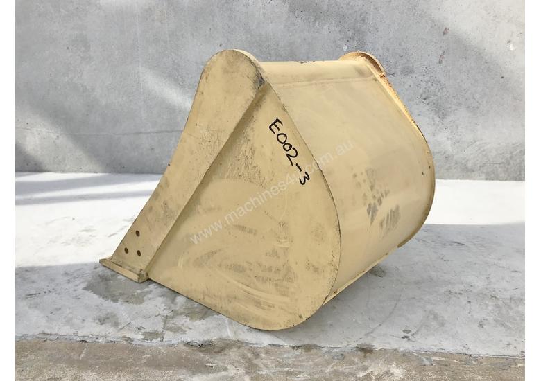 caption UNUSED 400MM DIGGING BUCKET TO SUIT 2-4T EXCAVATOR E002