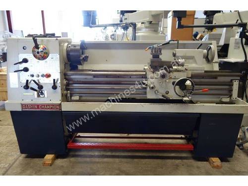 390mm Swing Centre Lathe, 55mm Spindle Bore