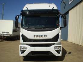 Iveco  Cab chassis Truck - picture0' - Click to enlarge