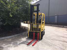 2.2 LPG Counterbalance Forklift - picture0' - Click to enlarge