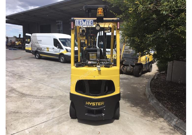 caption 2.2 LPG Counterbalance Forklift