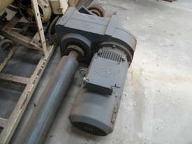 10 hp drive  shaft drive - picture0' - Click to enlarge