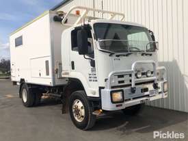 2009 Isuzu FTS 800 - picture0' - Click to enlarge