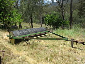 Paddock Roller great for hay makers helps keep moisture in the ground after seeding, levels ground. - picture0' - Click to enlarge