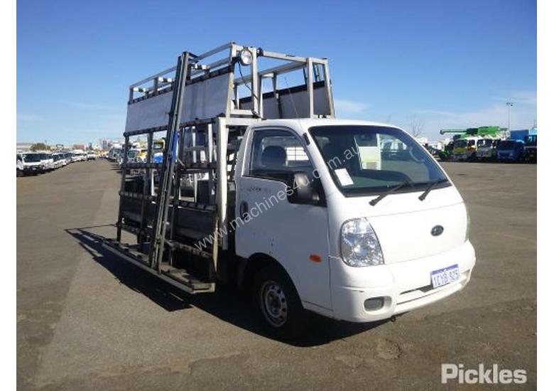 caption 2008 Kia K2900 CRDI PU3 Ser