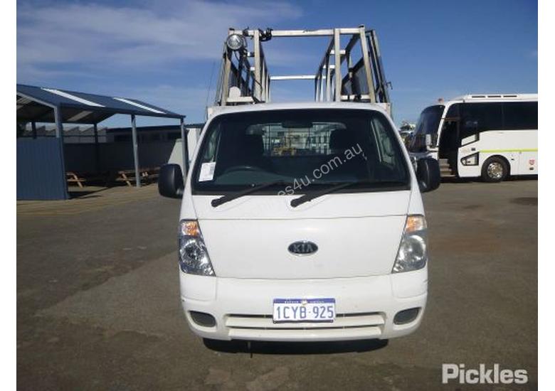 caption 2008 Kia K2900 CRDI PU3 Ser