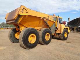 Moxy MT41 Dump Truck - picture2' - Click to enlarge