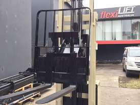 Crown 25WRTF150 Heavy Duty Walkie Stacker - picture0' - Click to enlarge