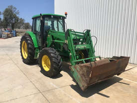 John Deere 6320SE FWA/4WD Tractor - picture2' - Click to enlarge