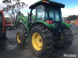 John Deere 5101E - picture2' - Click to enlarge