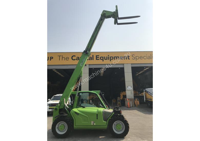 caption 2011 Merlo P25.6 Telehandler – 2.5T 6M