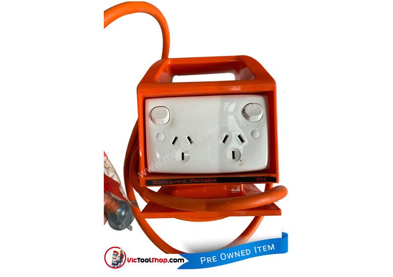 Used clipsal Clipsal Heavy Duty 4 Outlet with Safety Switch 4RCBE210