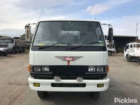 1990 Hino FC142 - picture1' - Click to enlarge