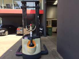 Crown SX3000 Walkie Stacker - Full Refurbished - picture0' - Click to enlarge