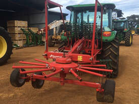 Kverneland 9443 Rakes/Tedder Hay/Forage Equip - picture1' - Click to enlarge