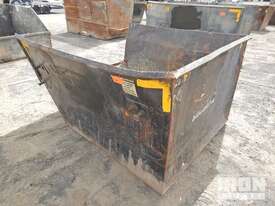 4m3 Roll-Off Bin - picture0' - Click to enlarge