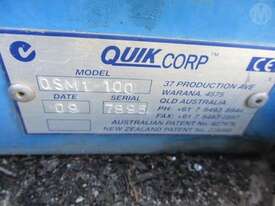 Quikcorp Spray Unit - picture2' - Click to enlarge