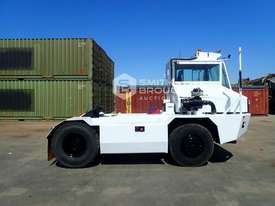 Sisu TR-180 CL2 4X4 Yard Spotter Truck - picture0' - Click to enlarge