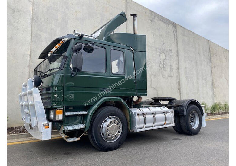 caption Scania P113H/M Primemover Truck