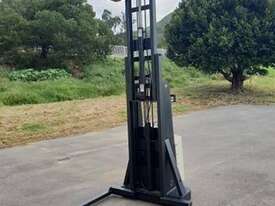 NEAR NEW Cown M- series Walkie Stacker - picture0' - Click to enlarge