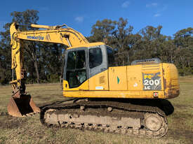 Komatsu PC200LC-7 Tracked-Excav Excavator - picture2' - Click to enlarge